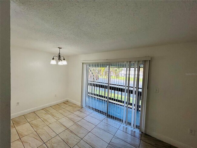 Building Photo - 4725 S Texas Ave