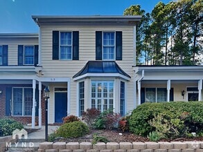 Building Photo - 105 Carved Oak Dr