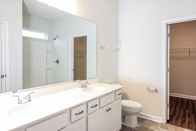 Building Photo - 179 Dorian Lp