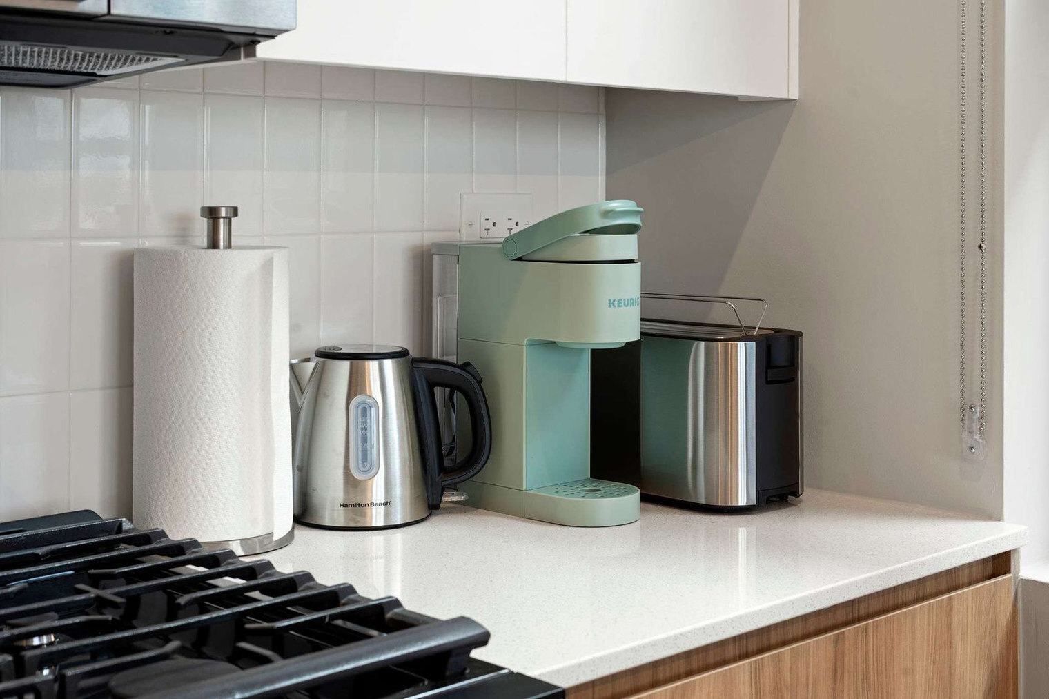 Building Photo - 6044 N Winthrop Ave