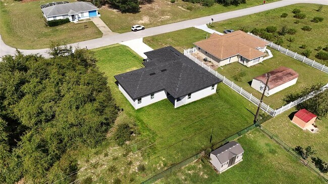 Building Photo - 16337 SW 17th Terr Rd