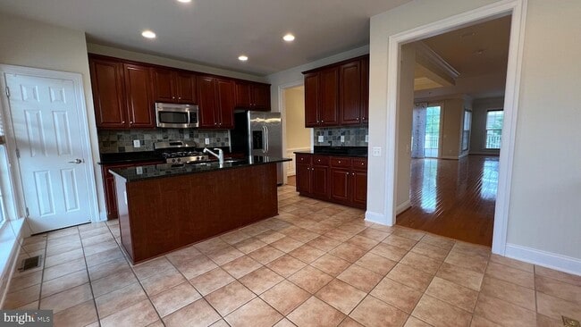 Building Photo - 42771 Wilmar Square