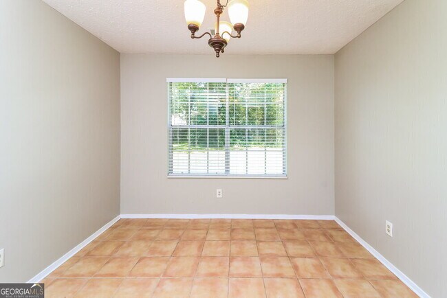 Building Photo - 1630 Carrie Spring