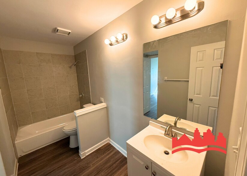 Building Photo - 3708 Deer Crossing