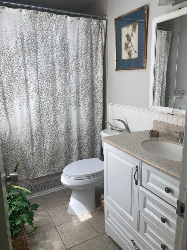 Building Photo - South Boulder 3B 2Ba Gem! Available August...