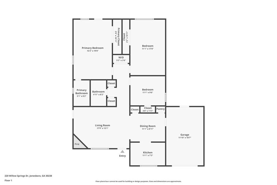 Building Photo - 220 Willow Springs Dr