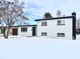 Building Photo - 455 E Mountain View Dr