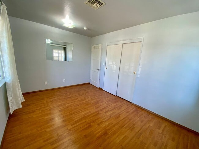 Building Photo - 3616 Cosbey Ave