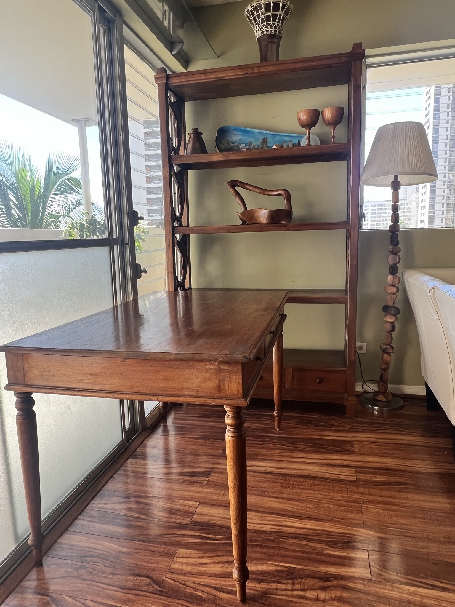 Building Photo - 2609 Ala Wai Blvd