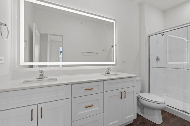 Building Photo - 103 E Crystal Lake Ave