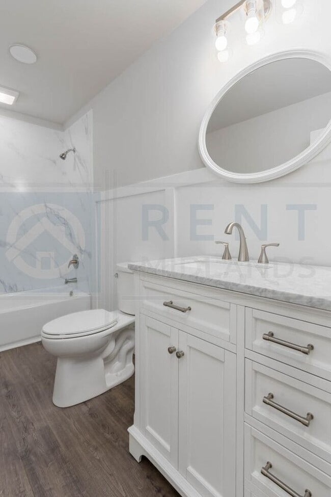 Building Photo - Beautiful Home in Melrose Heights