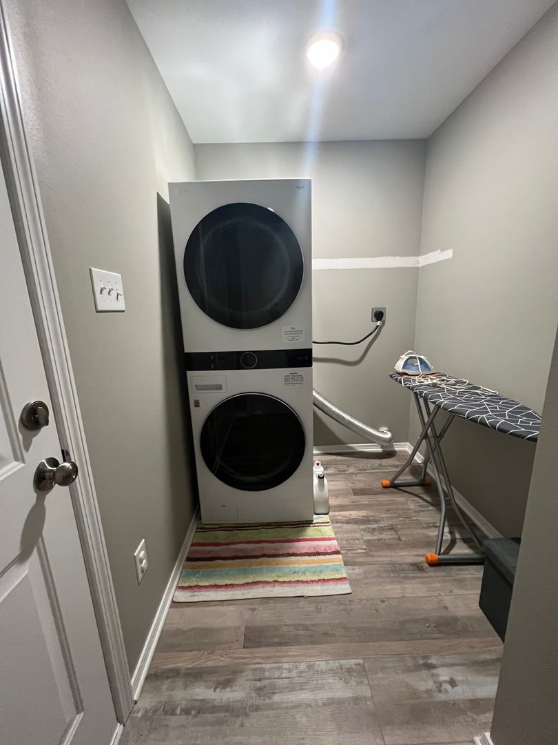 Building Photo - 507 E Mississippi St