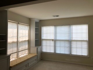 Building Photo - 12950 Park Crescent Cir
