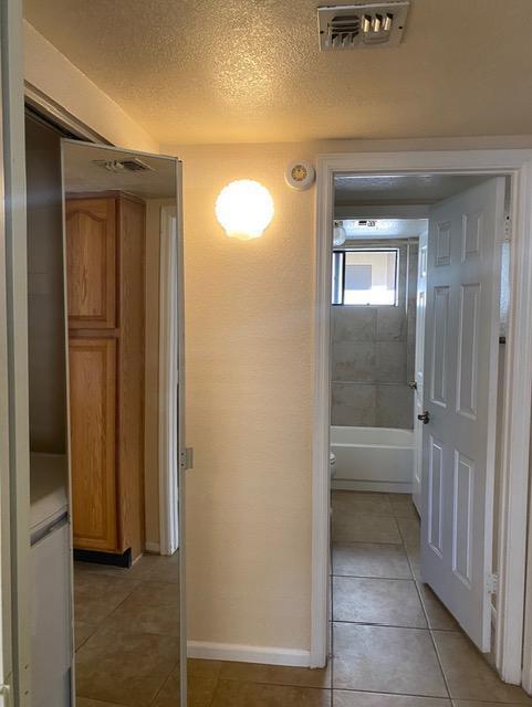 Building Photo - 721 N Mallard St