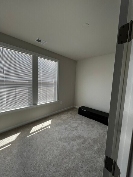 Building Photo - 7278 Nittany Ln