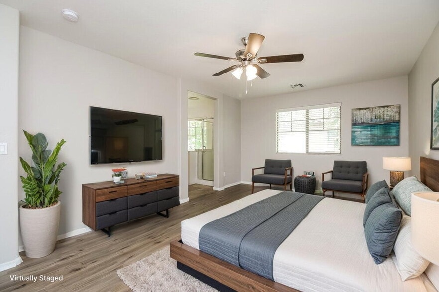 Building Photo - 92 E Catclaw St