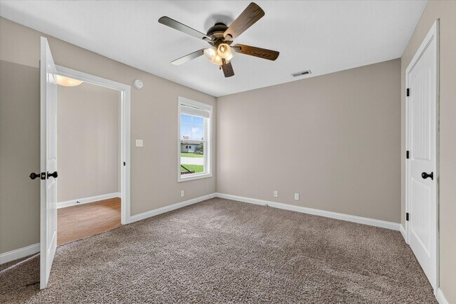Building Photo - 2228 Killington Dr