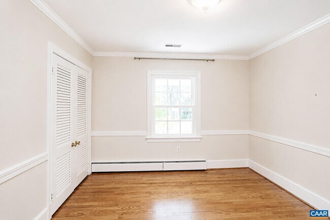 Building Photo - 1626 Brandywine Dr