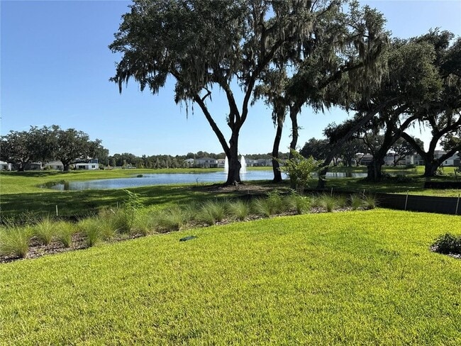 Building Photo - 16645 Lone Oak Cir