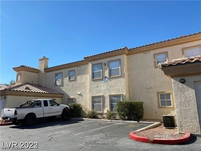 Building Photo - 3601 Pintadas St