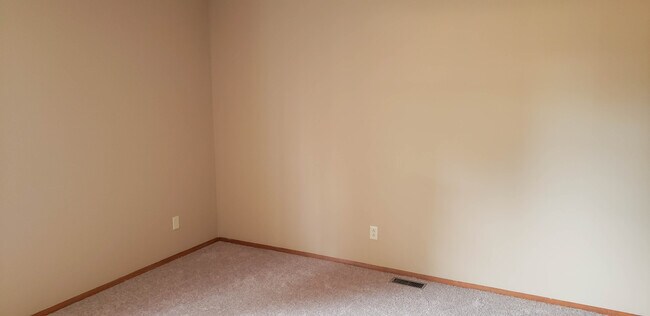 Building Photo - 8301 Reservoir Rd