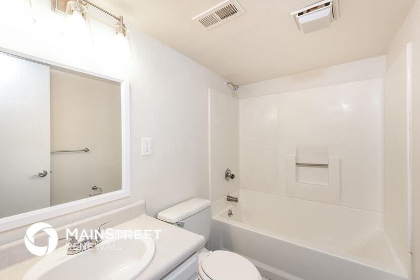 Building Photo - 18901 E Kent Cir