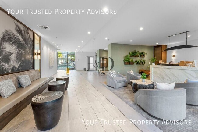 Building Photo - 889 Date St