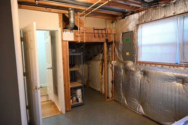 Building Photo - 526 Harbour Ct