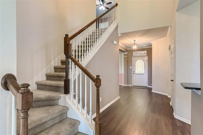 Building Photo - 1504 Weatherford Dr