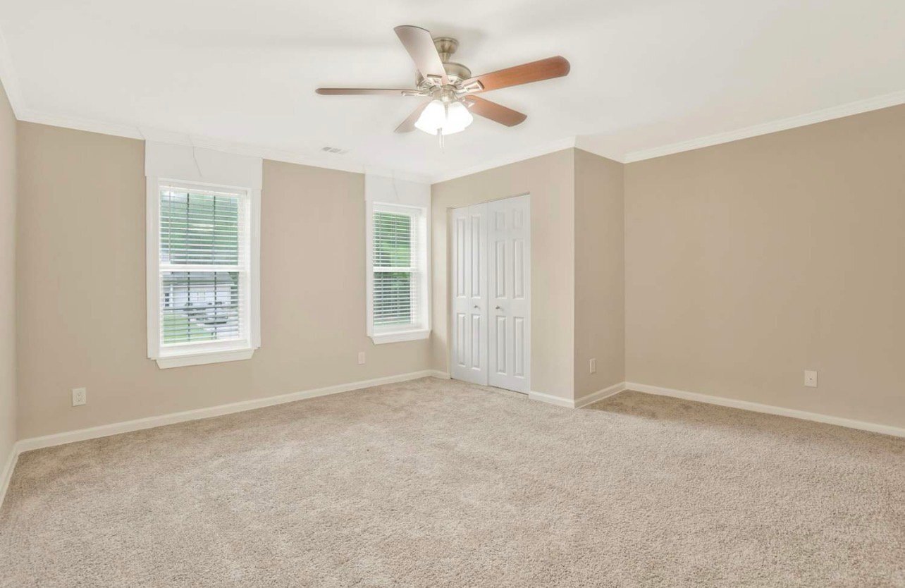 Building Photo - 4009 Melvin Dr SW