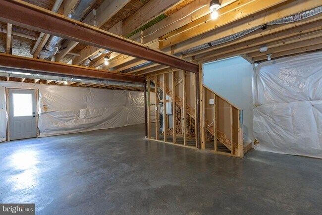 Building Photo - 37 Diving Scaup Rd