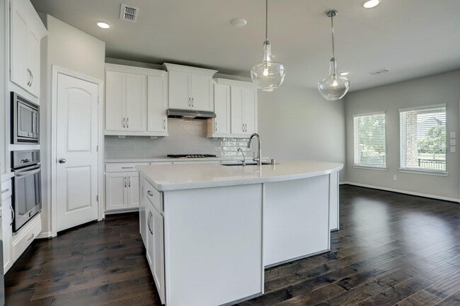 Building Photo - 3418 Pebble Creek Dr