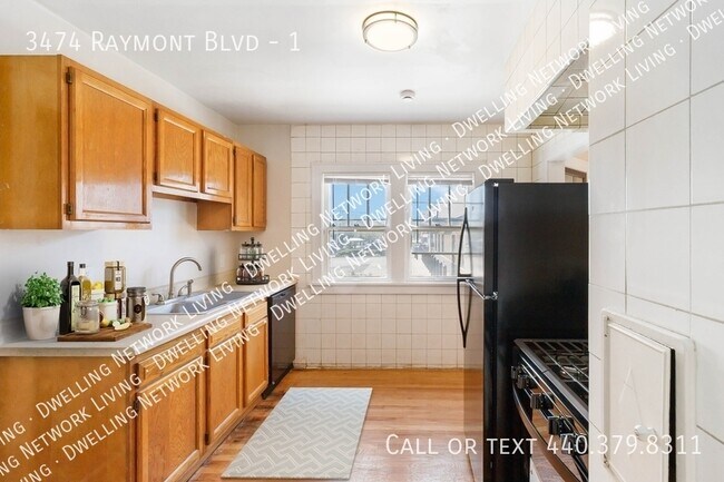 Building Photo - 3474 Raymont Blvd