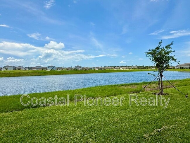 Building Photo - 9320 Bonita Mar Dr