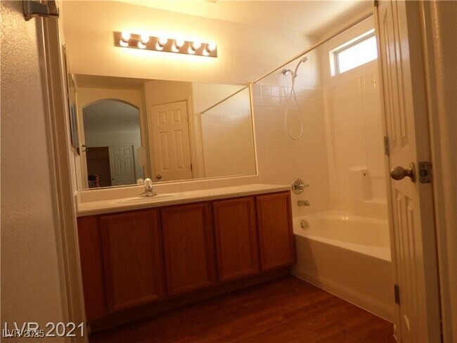 Building Photo - 6082 Las Nubes Dr