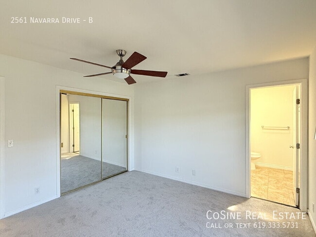 Building Photo - 2561 Navarra Dr