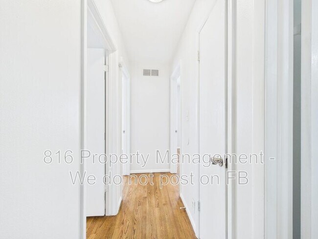 Building Photo - 7800 E 91 St