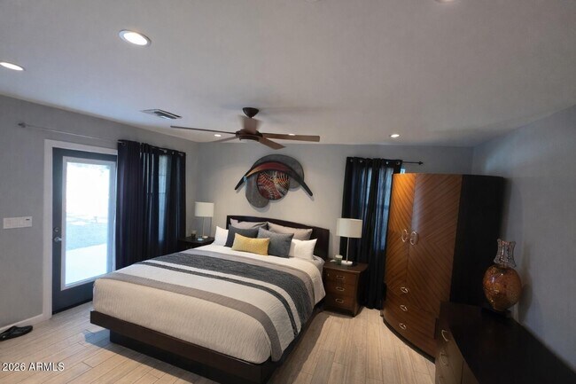 Building Photo - 174 W Highland Ave