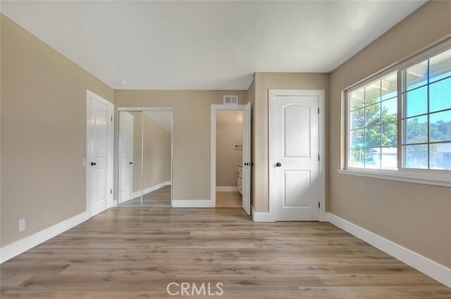 Building Photo - 340 W Caroline Ct