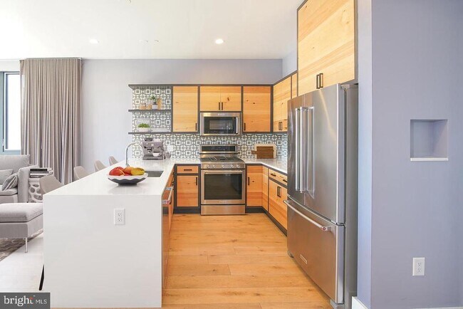 Building Photo - 1012 Harvard St NW