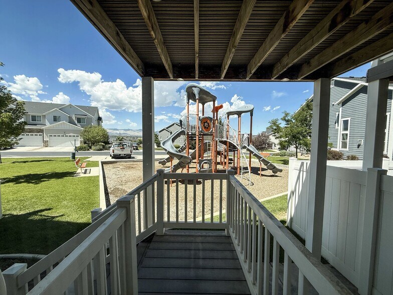 Building Photo - 15394 S Skyraider Ln