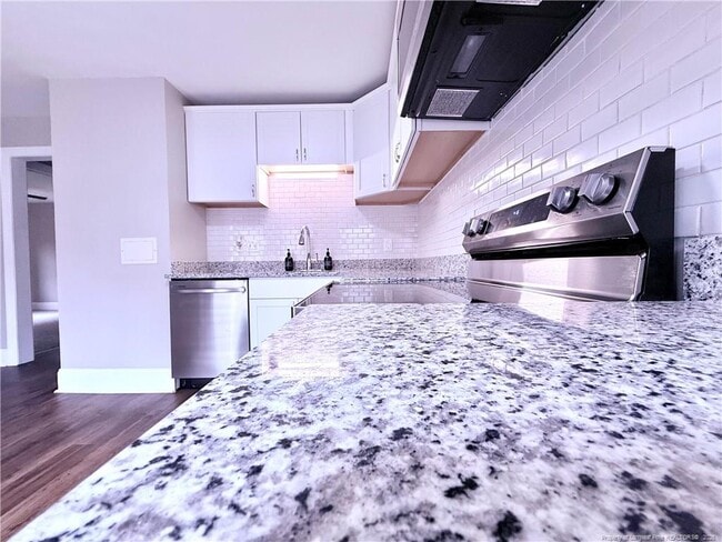 Building Photo - 1111 Branson St