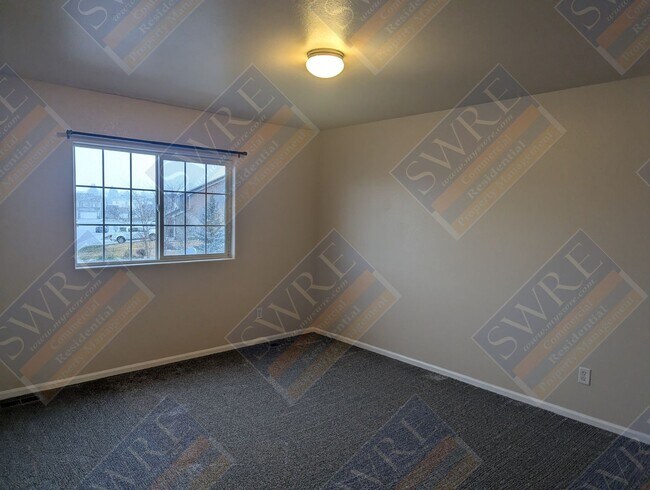 Building Photo - 405 Archers Trail-