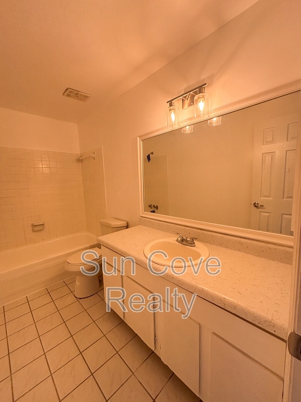 Building Photo - 9940 7th Way N