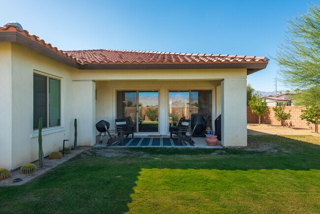 Building Photo - 74292 Zeppelin Dr