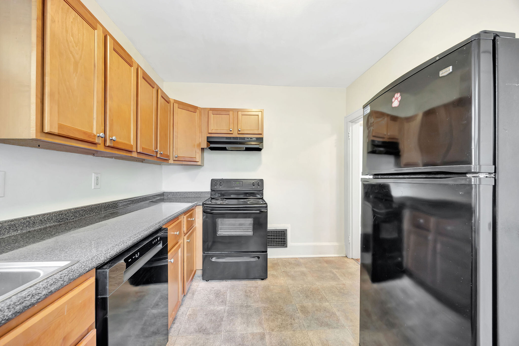 Building Photo - 6601 Iris Ave