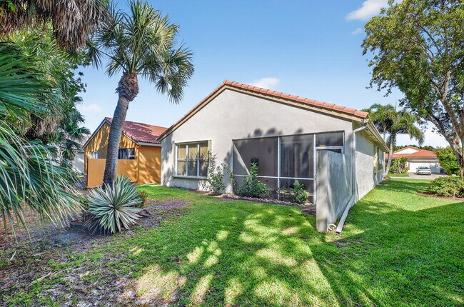 Building Photo - 8403 Siciliano St