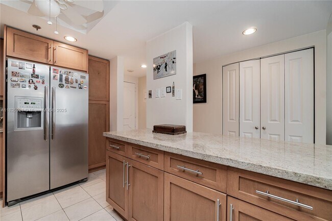 Building Photo - 20515 E Country Club Dr