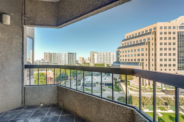 Building Photo - 3030 McKinney Ave