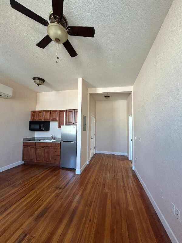 Building Photo - 331 N Cleveland Ave